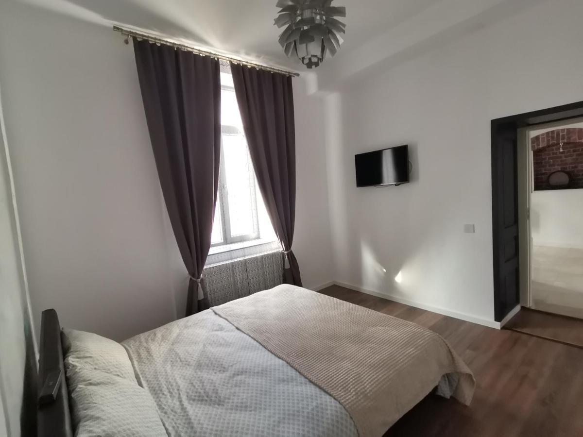 Casa J. Gusbeth Apartment Brasov Luaran gambar