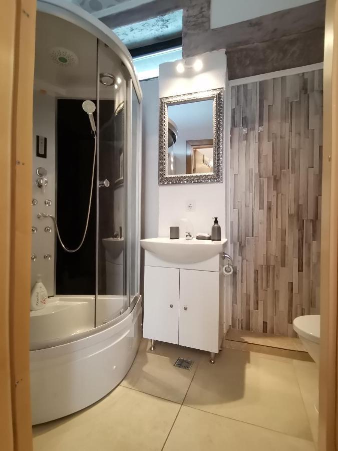Casa J. Gusbeth Apartment Brasov Luaran gambar